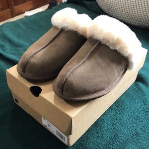 UGG Scuffette II Women's Water-Resistant Slipper Size 11-US Espresso II NWT